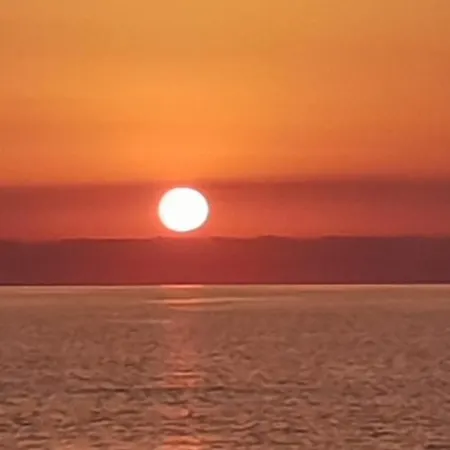 Azalee P2228 度假居